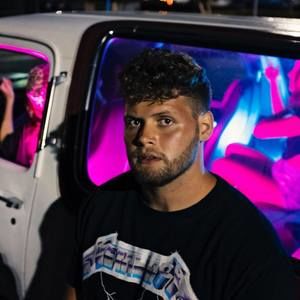 Meet your Posher, Ricky